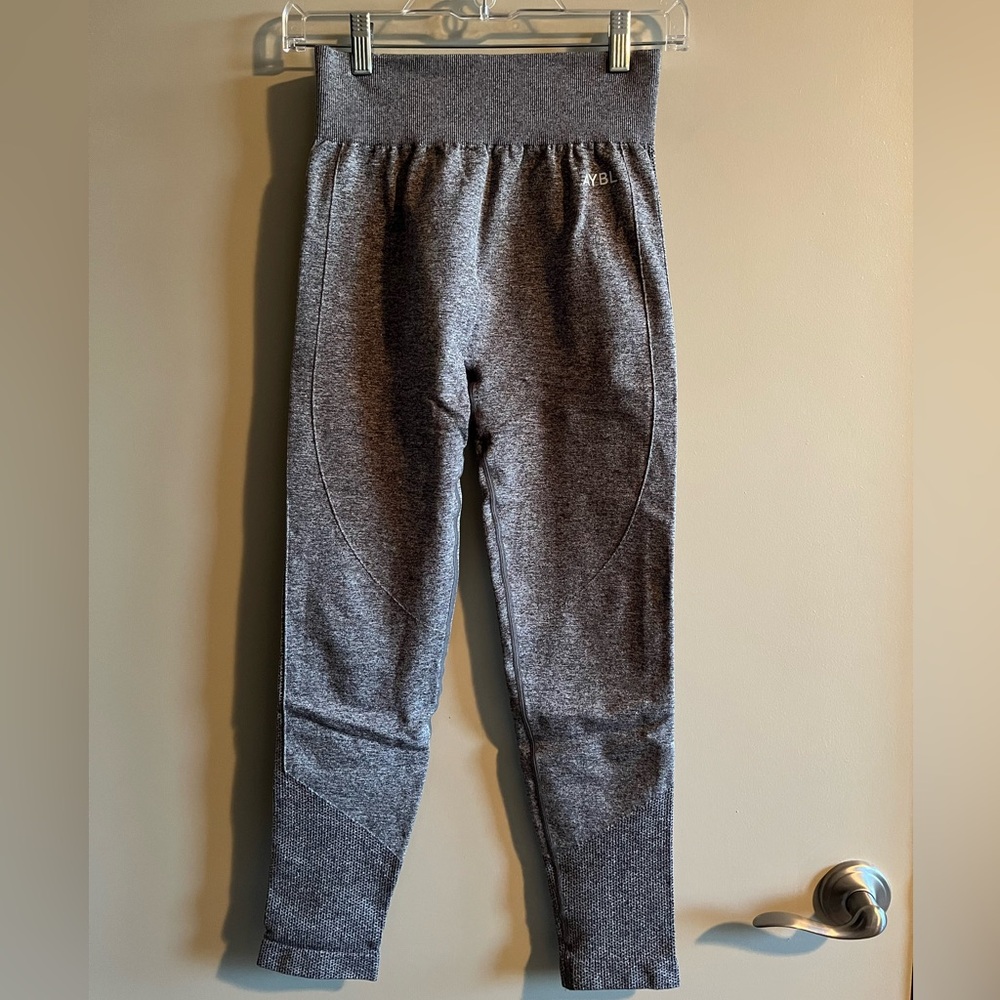 AYBL Grey Seamless Leggings – High-Waisted Gym Leggings